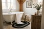 Bathroom MG