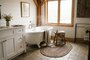 Bathroom MG