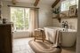 Bathroom MG