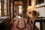 Hallway OV
