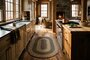 Kitchen OV