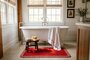 Bathroom MG